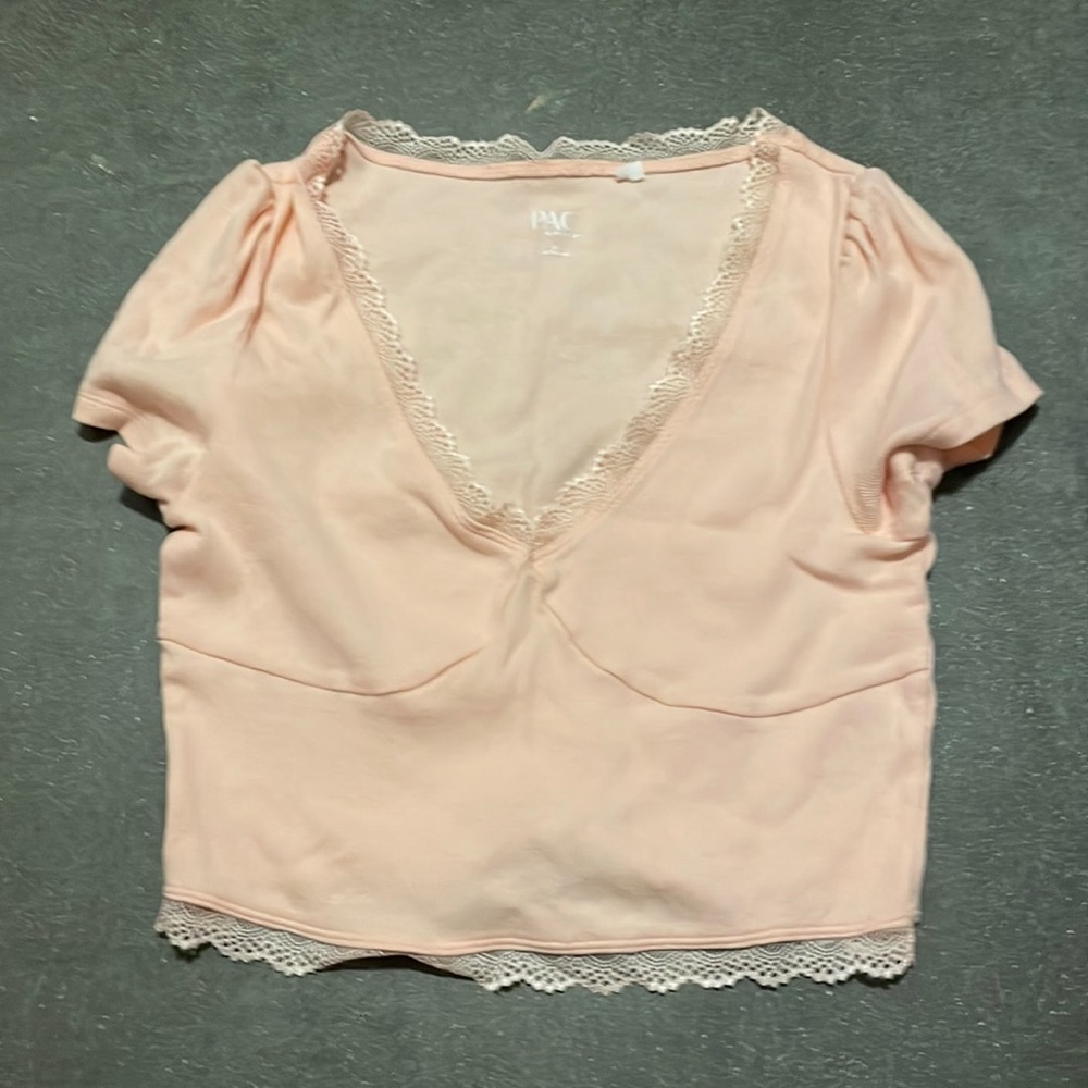 pacSun, pink lace detail, puff sleeve, bustier size medium crop top